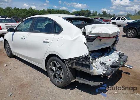 2019 Kia Forte Lxs z USA, uszkodzony, nr VIN 3KPF24AD0KE030557